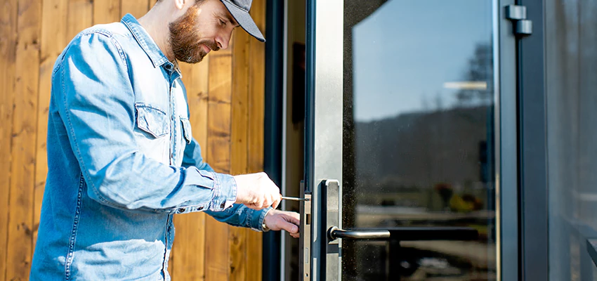 Frameless Glass Storefront Door Locks Replacement in San Martin, CA